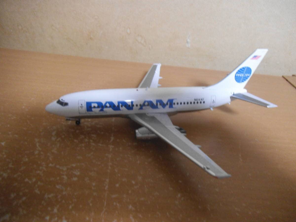 f*0様 限定SALE‼️1/200 PAN AM ボーイング737-200 f*0様 限定SALE‼️1/200 PAN AM ボーイング737-200 - メルカリ