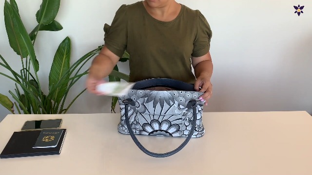 Bolso tote para mujer Anna by Anuschka, de cuero genuino, diseño patchwork en tono plateado miniatura 7