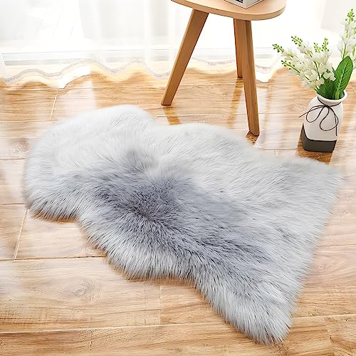 twirush Fluffy Faux Sheepskin Rug, Shaggy Rugs, White Fluffy Rug Washable Faux Fur Rugs Non Slip Mats for Bedrooms Living Room(Grey, 60 X 90 CM)