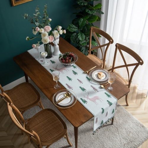 Chemin de table jacquard cerf pour décorer votre repas de fête