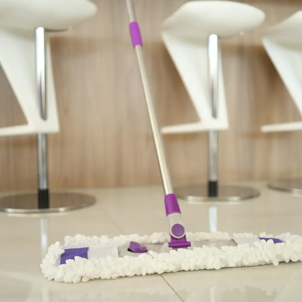 Mop Pó Cabo Retrátil em Aço Inox 55cm Cabo 1,52 Metros Limpeza Pesada 1 Refil