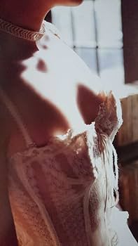 写真集 村井美樹 凛 メイキングDVD付き Amazon.co.jp: 村井美樹 写真集凛初版 メイキング付属 : おもちゃ