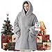 Produktbild BEDSURE Hoodie Decke mit Ärmeln - Kuschelpullover als Geschenke für Frauen - Tragbare Decke zum Anziehen Erwachsene Kuscheldecke mit Ärmeln Weich Warm Geschenke für Freundin Mütter, Grau 95x85 cm