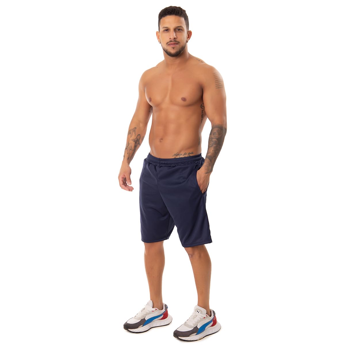 Bermuda Esportiva Academia Treino Corrida Bolso Masculina em promoção! Veja a oferta e mais achadinhos de Shorts & Bermudas 3 Hoje é o melhor dia para comprar Bermuda Esportiva Academia Treino Corrida Bolso Masculina com aquele preço maroto! Promoção! Aproveite a oferta! 3