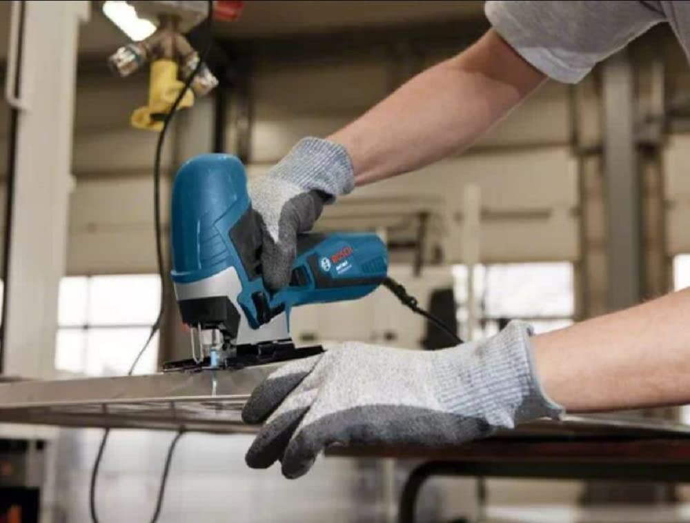 Bosch Professional Stichsäge GST 90 E (1x Sägeblatt, Absaug-Set, Spanreißschutz, im Koffer) + 3x Stichsägeblatt Set Expert Wood 2-Side Clean (für Sperrholz, Massivholz-Möbelplatte, 117 mm, Zubehör)
