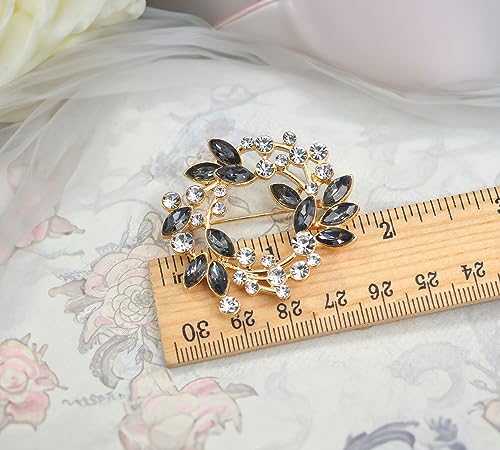 Image of Gyn&Joy Clear Crystal Rhinestone Floral Wreath Pin Brooch BZ005