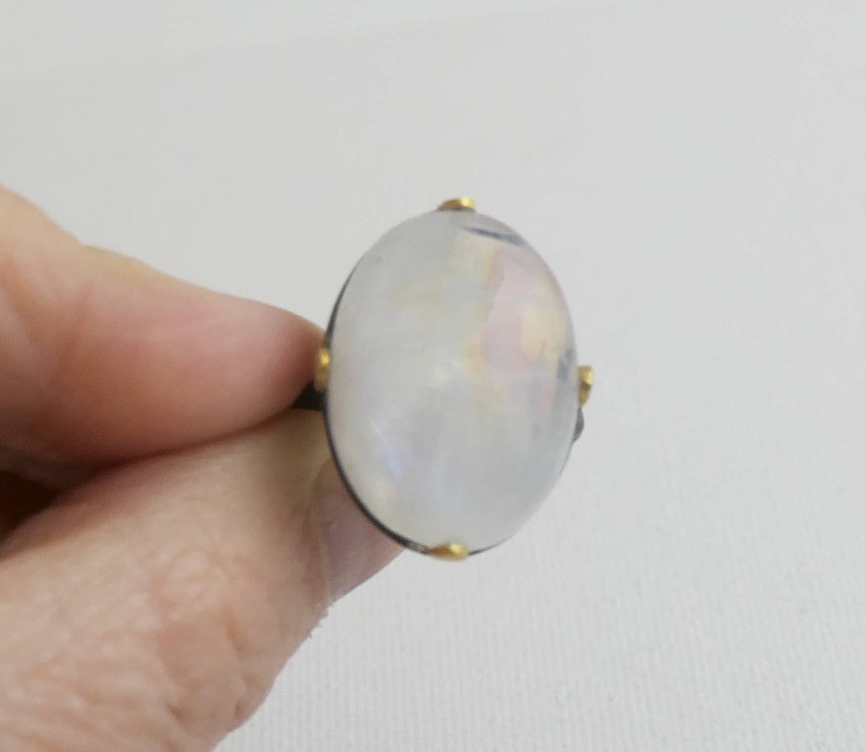 Anello da cocktail in argento sterling con metallo misto pietra di luna