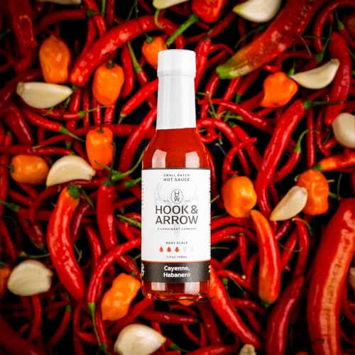 Image of Hook & Arrow Cayenne Habanero Hot Sauce - Low Sugar Louisiana Style Garlic Pepper Sauce - Medium Spice Red Hot Sauce - Gluten-Free, Vegan, Paleo (5 fl oz, 30 servings)