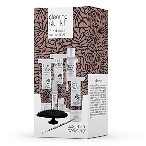 A 7-piece set for daily care for clogged pores and blemished skin facial cleansing, skin tonic, face cream, pimple stick