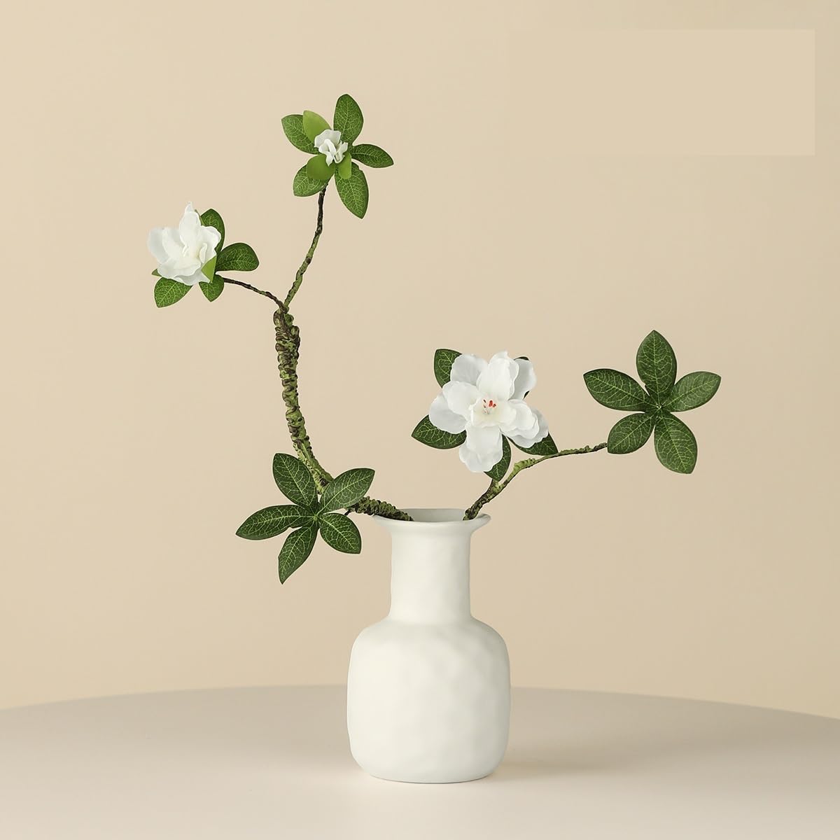 Fiori artificiali Simulazione di decorazione del soggiorno con vaso in ceramica bianca e albero finto Fiore finto