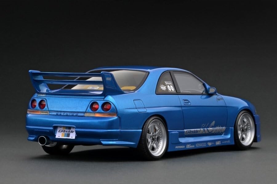 イグニッションモデル 1/18 GReddy GT-R (BCNR33) イグニッションモデル 1/18 GReddy ニッサン スカイライン GT-R