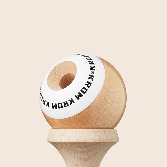 Foto 4 de 8 de KROM Pro Kendama de Madera para Principiantes y avanzados - Pop LOL Aspecto Natural