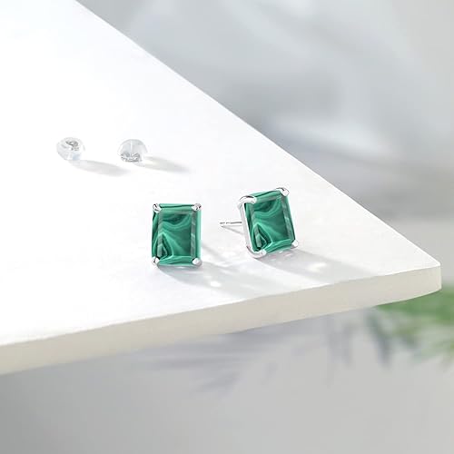 Miniatura 5 de Gem Stone King Aretes de oro blanco de 14 quilates con piedra natal Corte esmeralda de 0.394 x 0.315 in Aretes de oro para mujer