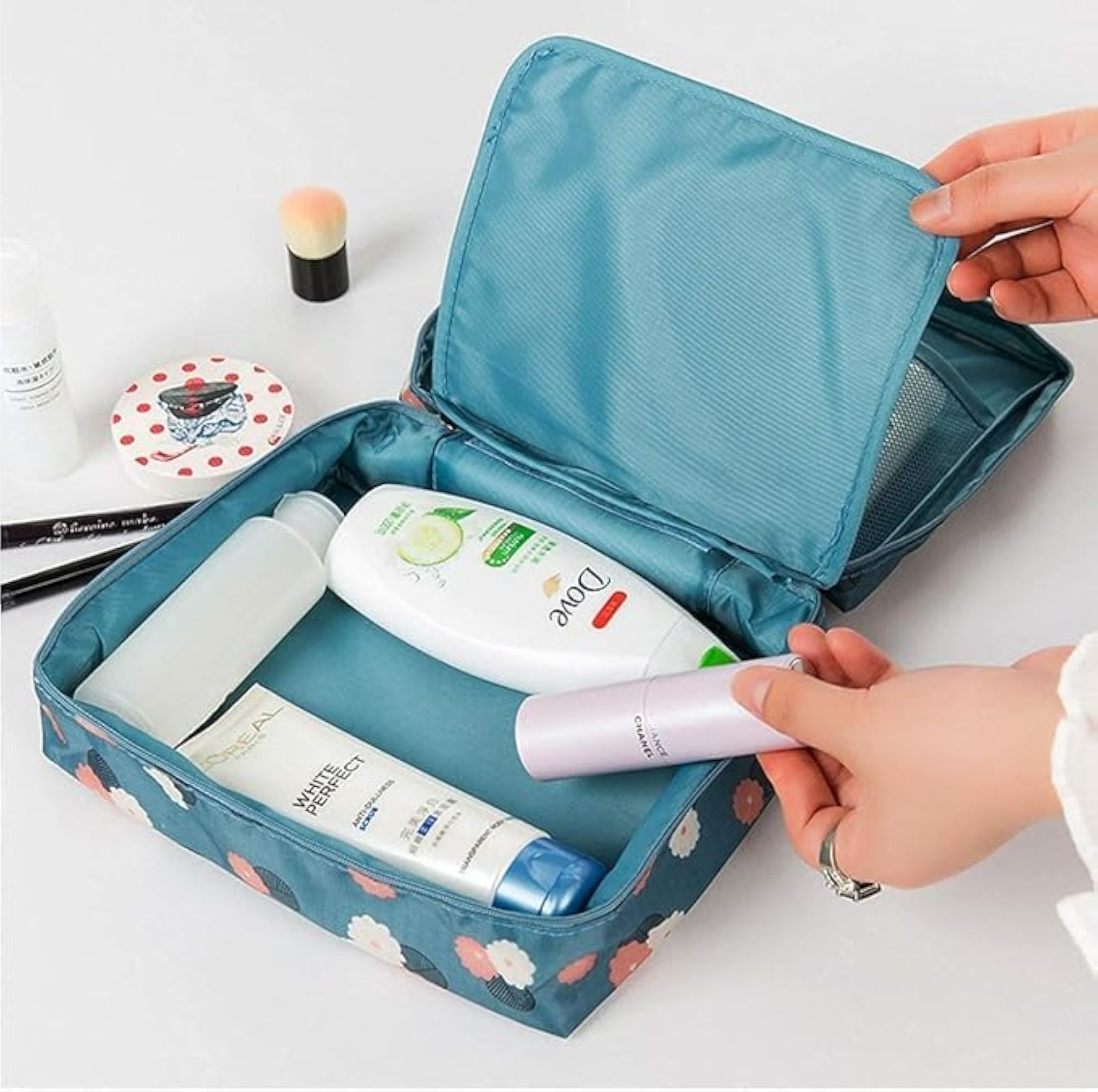Travel Portable Cosmetic Makeup Case Organizer Pouch Bag