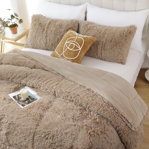 Smoofy Fluffy King Size Comforter Set, Faux Fur Comforter Set, Luxury Fuzzy King Bedding Set, Soft Shaggy Bed Set for All Season, 3 Pieces - 1 Comforter & 2 Pillowcases, Khaki