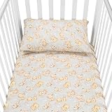 IL Completo Culla Neonato è Composto da Copripiumino Lettino Neonato in cotone 100% Ricamato e rimboccabile da 120x145cm Piumone Lettino Neonato sfilabile con Imbottitura in morbida ovatta anallergica 120x75cm Lenzuolino Materasso Lettino con Angoli,Federa Cuscino 100% cotone misure 40x60cm