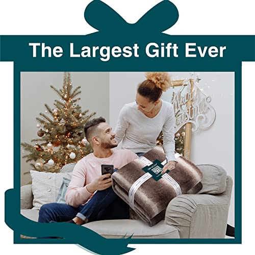Ultracozy Big Oversized 100X 100 Blanket, Long-Hair Faux Fur Reverse Micro Plush Fleece Luxurious Designed, Extra Soft Fluffy Cozy, Family Blanket, Machine Washable #TOP7