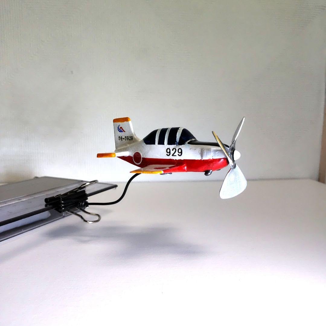 Amazon.co.jp: 飛行機模型 T−7練習機 #929 : おもちゃ