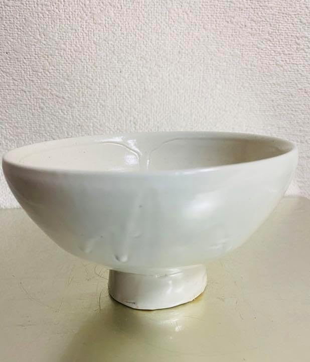森岡由利子　白磁茶碗　抹茶碗　茶道　小田原菜の花にて購入 森岡由利子 白磁茶碗 抹茶碗 茶道 小田原菜の花にて購入 抹茶碗