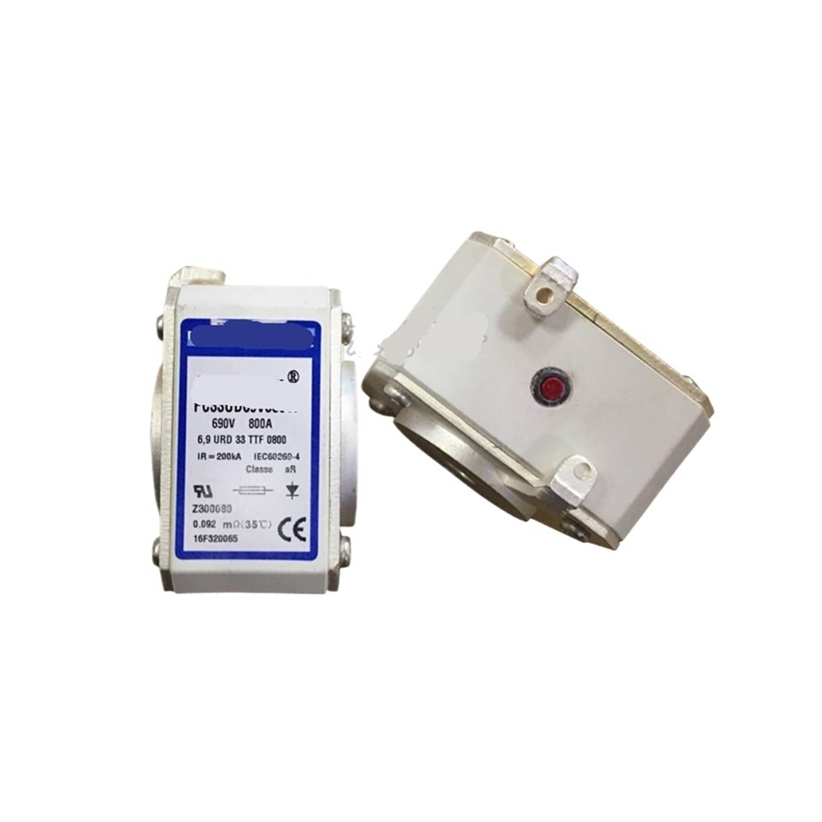 Fusible PC33UD69V1500D1A pour éviter les pannes de surtension sur les machines de production