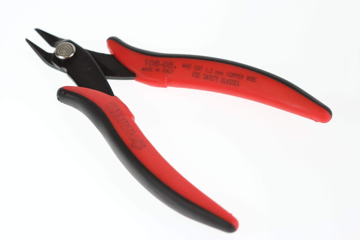 Flush Cut Type Wire Cutter 106-05, Length - 132MM, Maximum Copper Wire Cutting Capacity - 1.3MM
