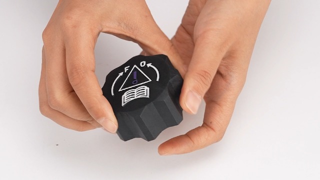 Radiator Expansion Water Tank Lids For 106 II 107 108 206