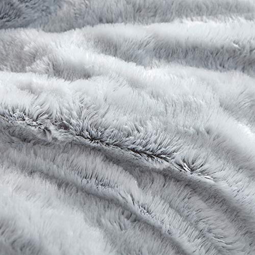 Byourbed Peak of Cozy - Coma Inducer Oversized King Comforter - Chevron Frosted Gray - Thumbnail 4