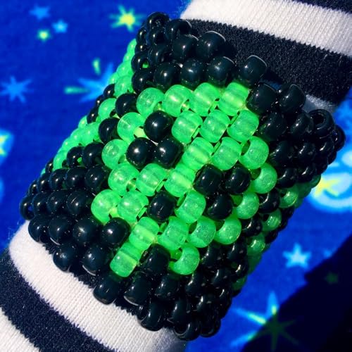 Grunge Fashion, Kandi Cuff with Colorful Beads, Stripes, Festival Clubwear, Dopamine Accessories Rave Party Lovers2