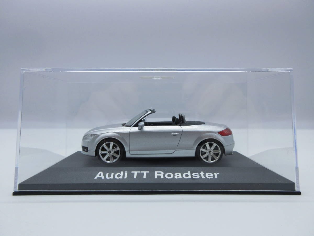 Audi   TT ロードスター　メタル アウディ(AUDI)|アウディTT RS ロードスター|HARDOFFオフモール