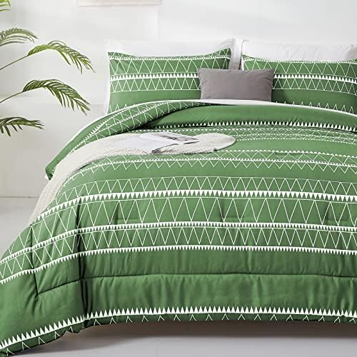 Green Comforter Set Queen, Soft Microfiber Reversible Sage Green Boho Down Alternative Comforter Set for Queen Bed- 3 Pieces (1 Solid Comforter + 2 Pillowcases), Lightweight Bedding Set 90"x 90"