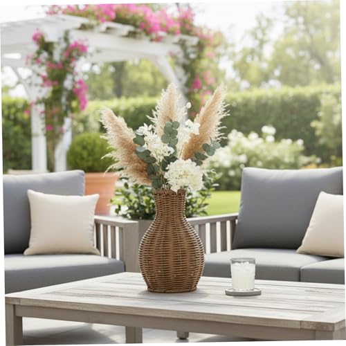 Jarrón de mimbre decorativo para dar calidez a estanterías 5