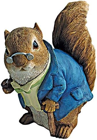 Design ToscanoSquirrel Statue: Grandfather