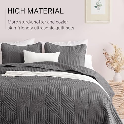 Exclusivo Mezcla Ultrasonic Twin Quilt Bedding Set, Lightweight Grey Bedspreads Soft Modern Geometric Coverlet Set for All Seasons (1 Quilt and 1 Pillow Sham)