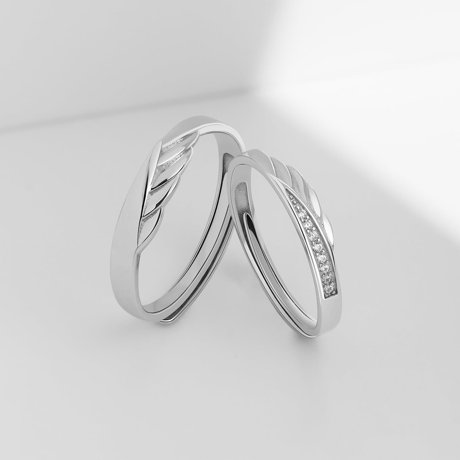 Meissa Alianzas de Plata para Pareja de Compromiso Ajustables para Él y Ella Plata de Ley 925 con Circonitas Mujer 3,2mm & Hombre 4mm Joyería Nupcial Regalo Boda o San Valentín (Juego de dos anillos)