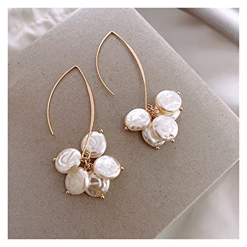 Boucles d'oreilles longues pour sublimer vos tenues de soirée chic