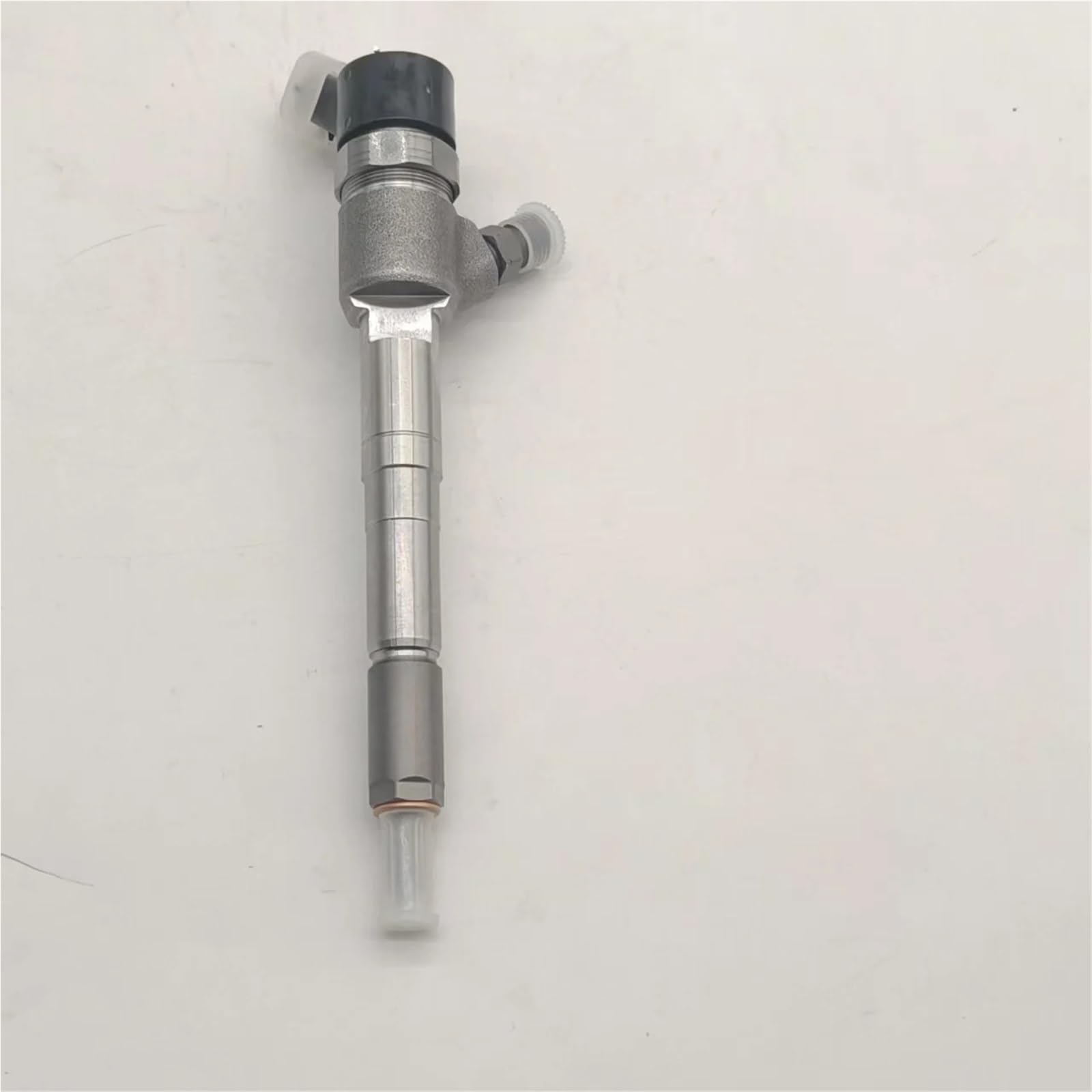 Zbiornik Paliwa Petcock 0445110310 Wtryskiwacz paliwa Diesel pasujący do silnika wysokoprężnego Mahindra Scorpio 2.2L 0305BM0071N /0305BAM00280N