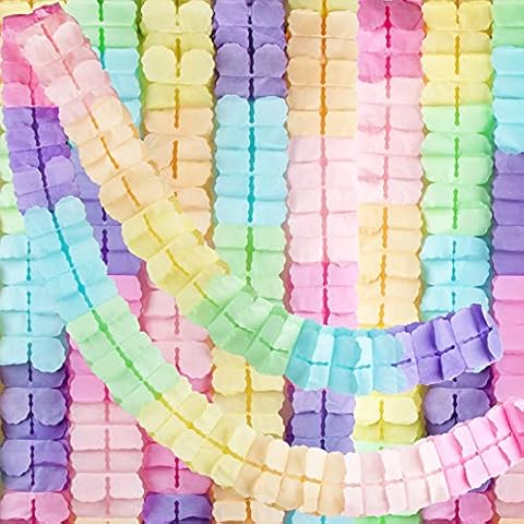 Pastel Four-Leaf Clover Garland Streamers Cover