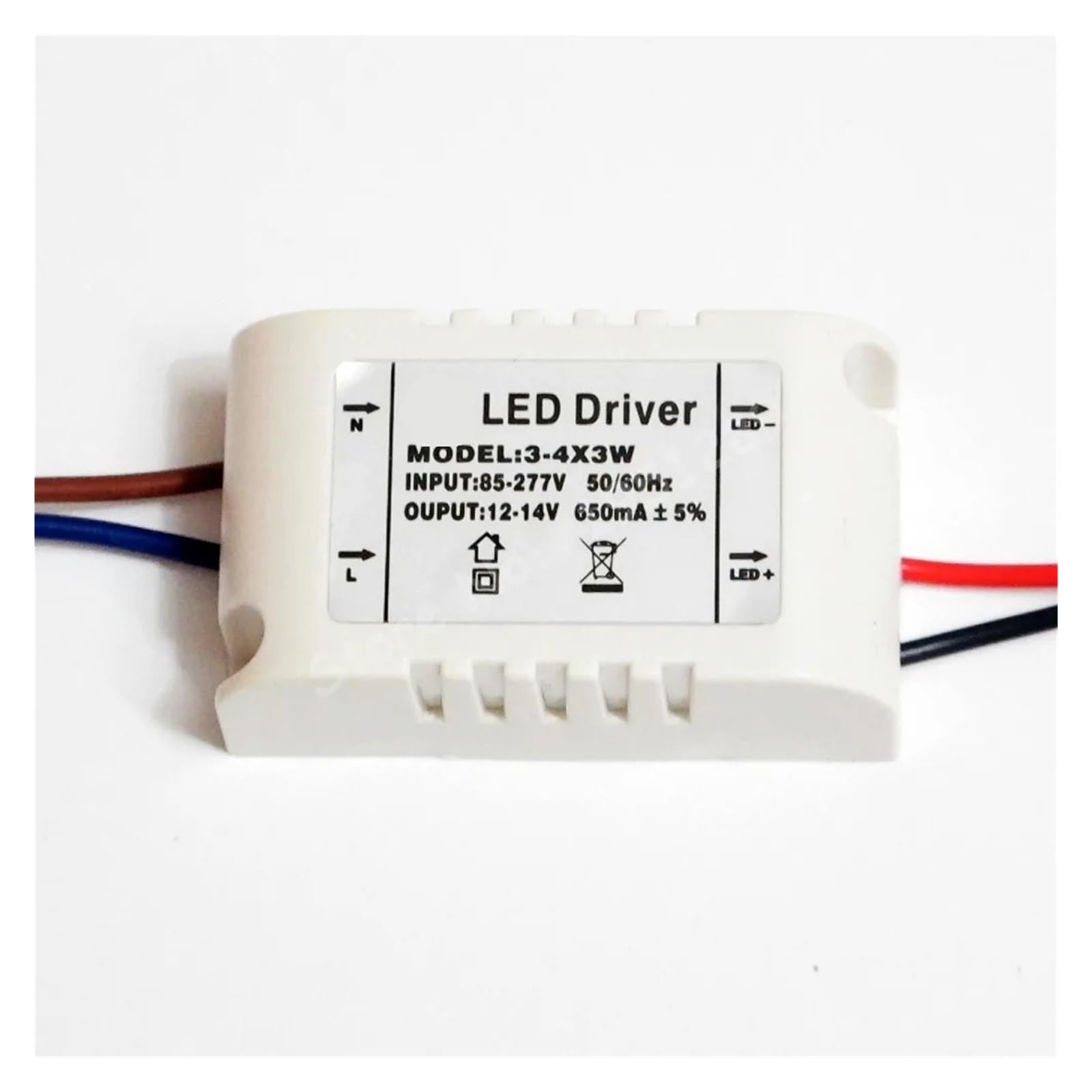 Pilote de LED isolé 600mA remplace transformateur brûlé pour de bon