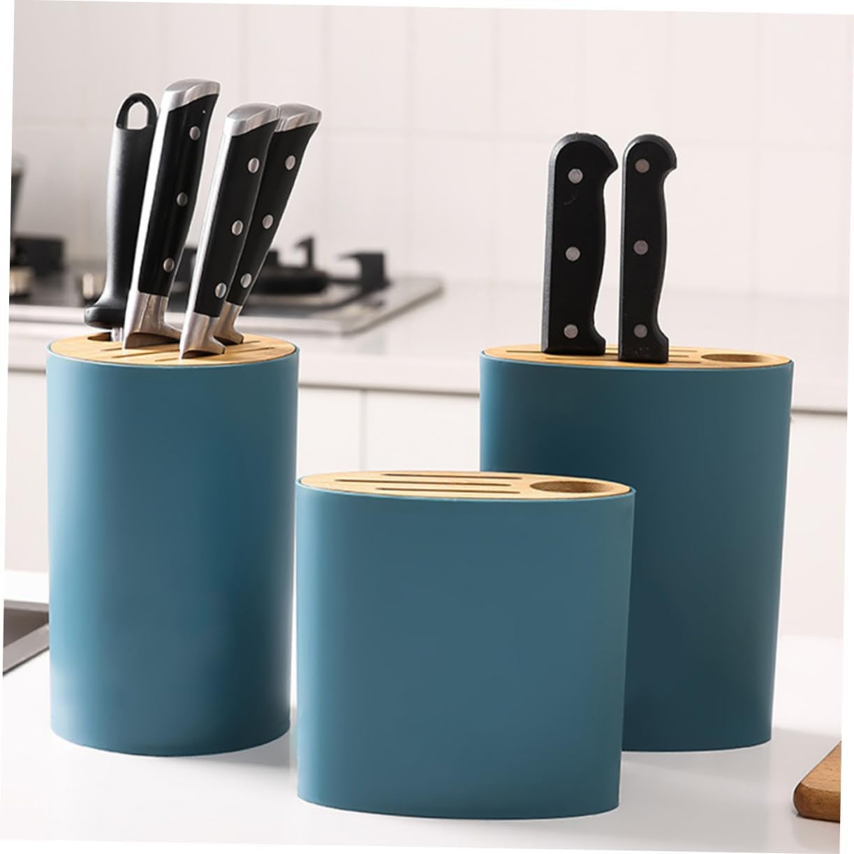 Hemobllo Wood Kitchen Knife Storage Rack Large with Protective Organizer Stand Space Saving Utensil Holder for Safe Knife Storage and Prevention Random Color