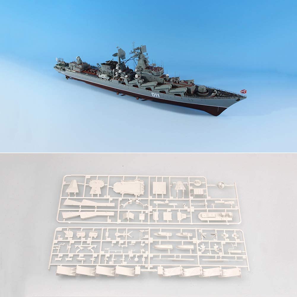 Amazon | ミリタリーモデル1350、組み立てられた軍艦ロシア海軍