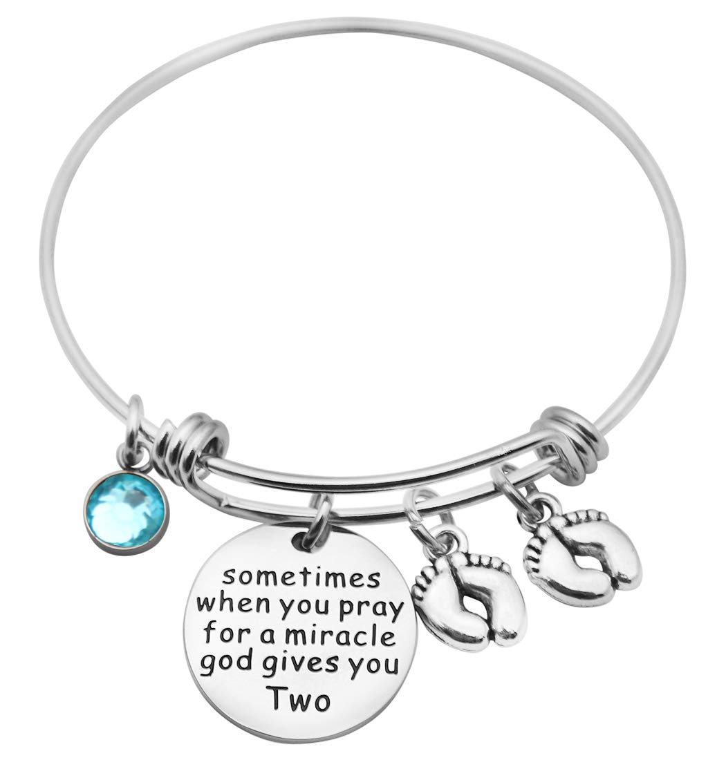 Beeshion Twin Mom Gift Expandable Wire Bangle Bracelet Twin Mama Twin Daddy Keychain Set Twin Jewelry New Parents Gifts