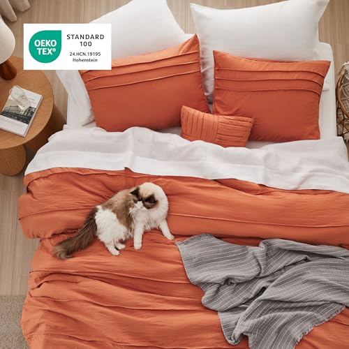 Image of Bedsure King Comforter Set - 4 Pieces Pinch Pleat Bed Set, Burnt Orange Boho Bedding for All Season, 1 Soft Comforter, 2 Pillowcases, 1 Decorative Pillow