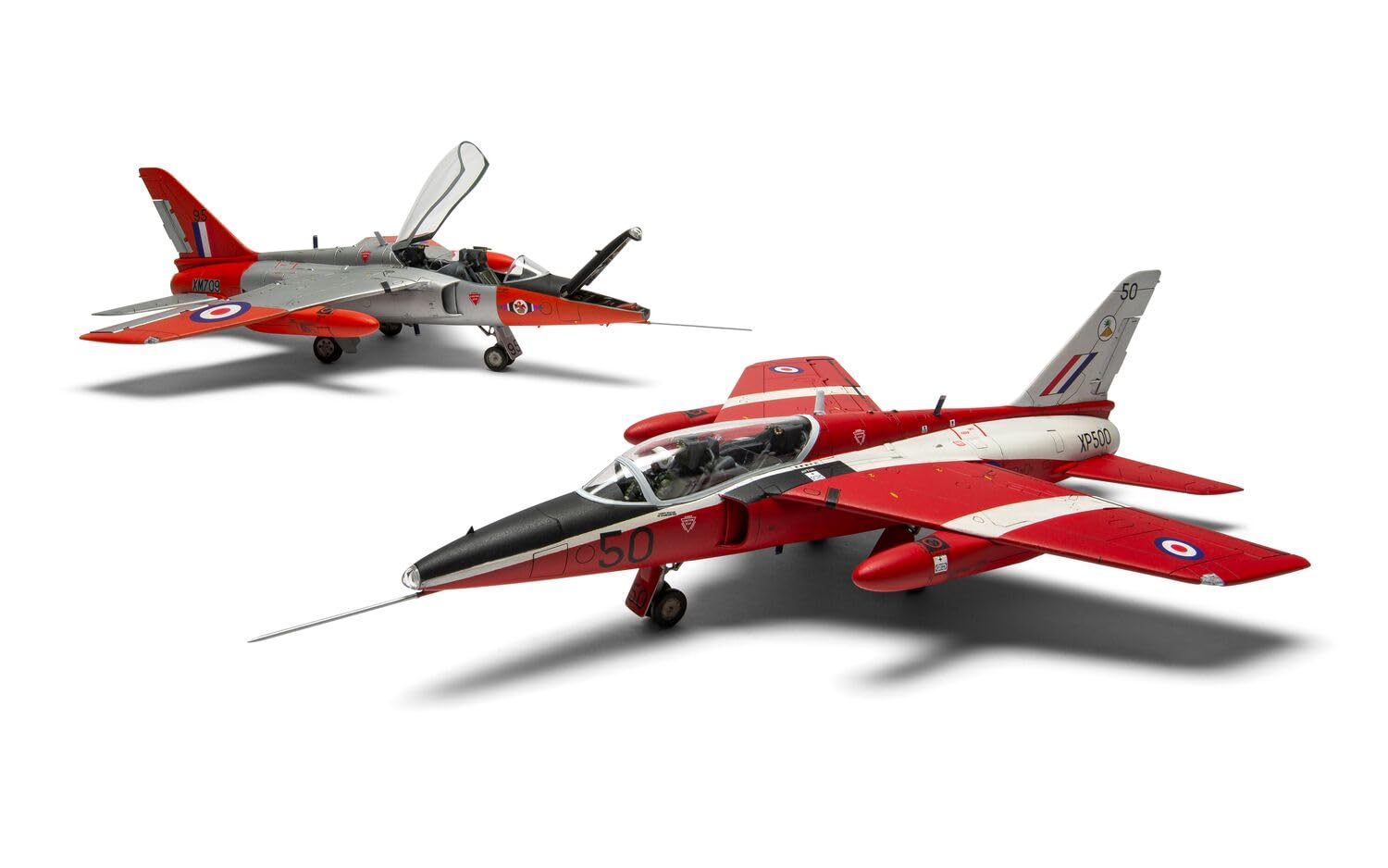 Amazon | エアフィックス 1/48 フォーランド ナット T.1 プラモデル