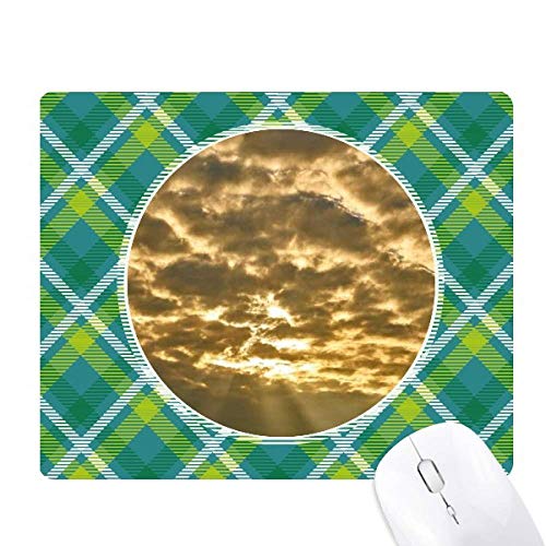 Tapis de souris ciel noir et nuages pour bureau gamer et graphique