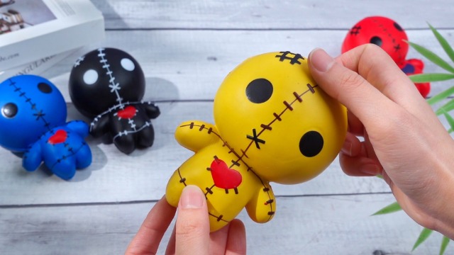 Amazon.com: 6 Pcs Voodoo Dolls Ghost Squeeze Exquisite Horror Doll