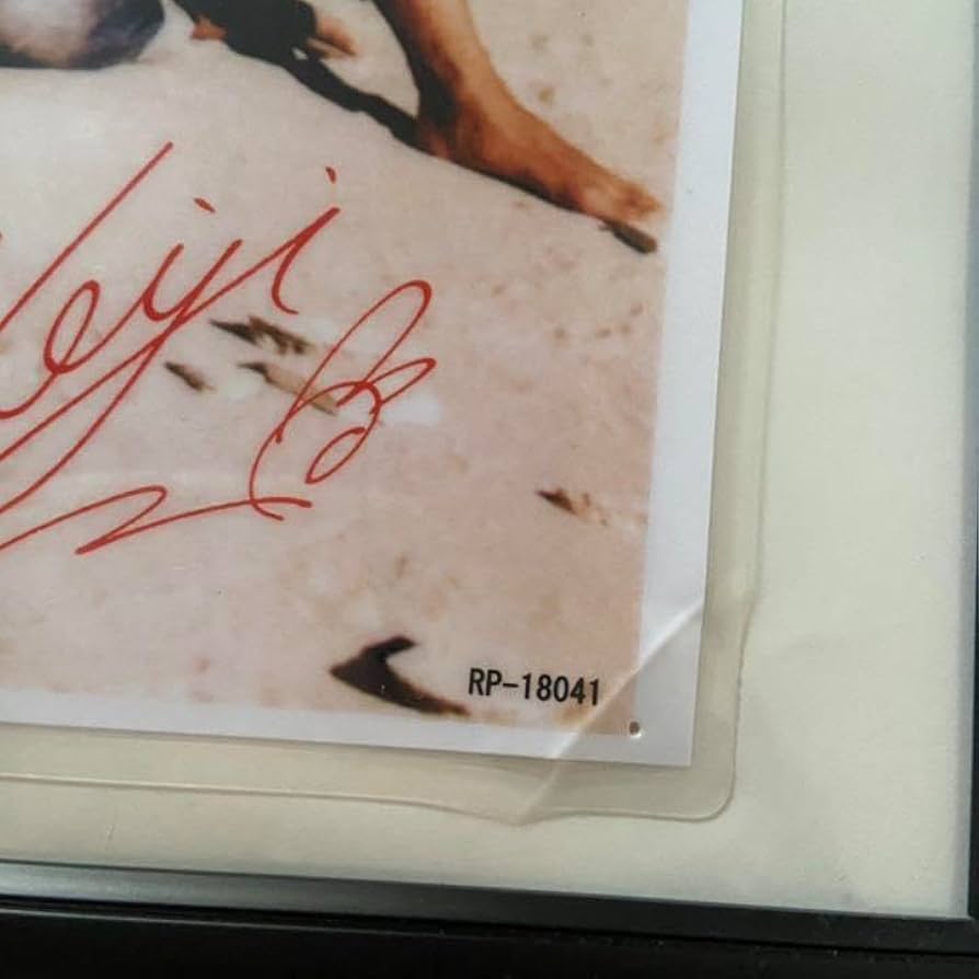 期間限定価格！EXILE TAKAHIRO 直筆サイン入りポーチ 期間限定価格！EXILE TAKAHIRO 直筆サイン入りポーチ 特典