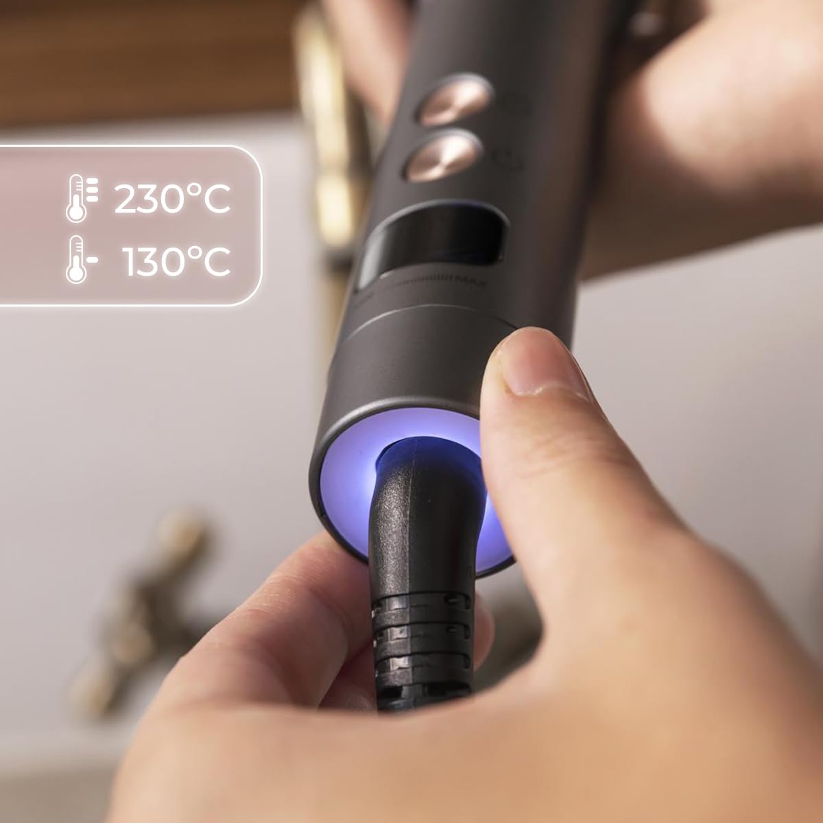 Cecotec Fer à boucler automatique Bamba Surfcare 850 Magic Waves Vision, Moteur numérique Brushless, Revêtement en céramique, réglage de la température et du temps, et écran LCD.