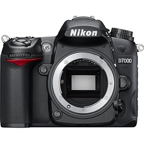 Nikon D7000 Digital SLR Camera Body Only Cover