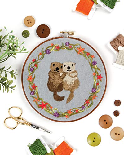 Animal Embroidery Workbook: Step-by-Step Techniques & Patterns for 30 Cute Critters & More (Landauer) Designs include Foxes, Sloths, Hedgehogs, Giraffes, Cats, Chickadees, Pandas, Bees, Flowers & More - Image 12