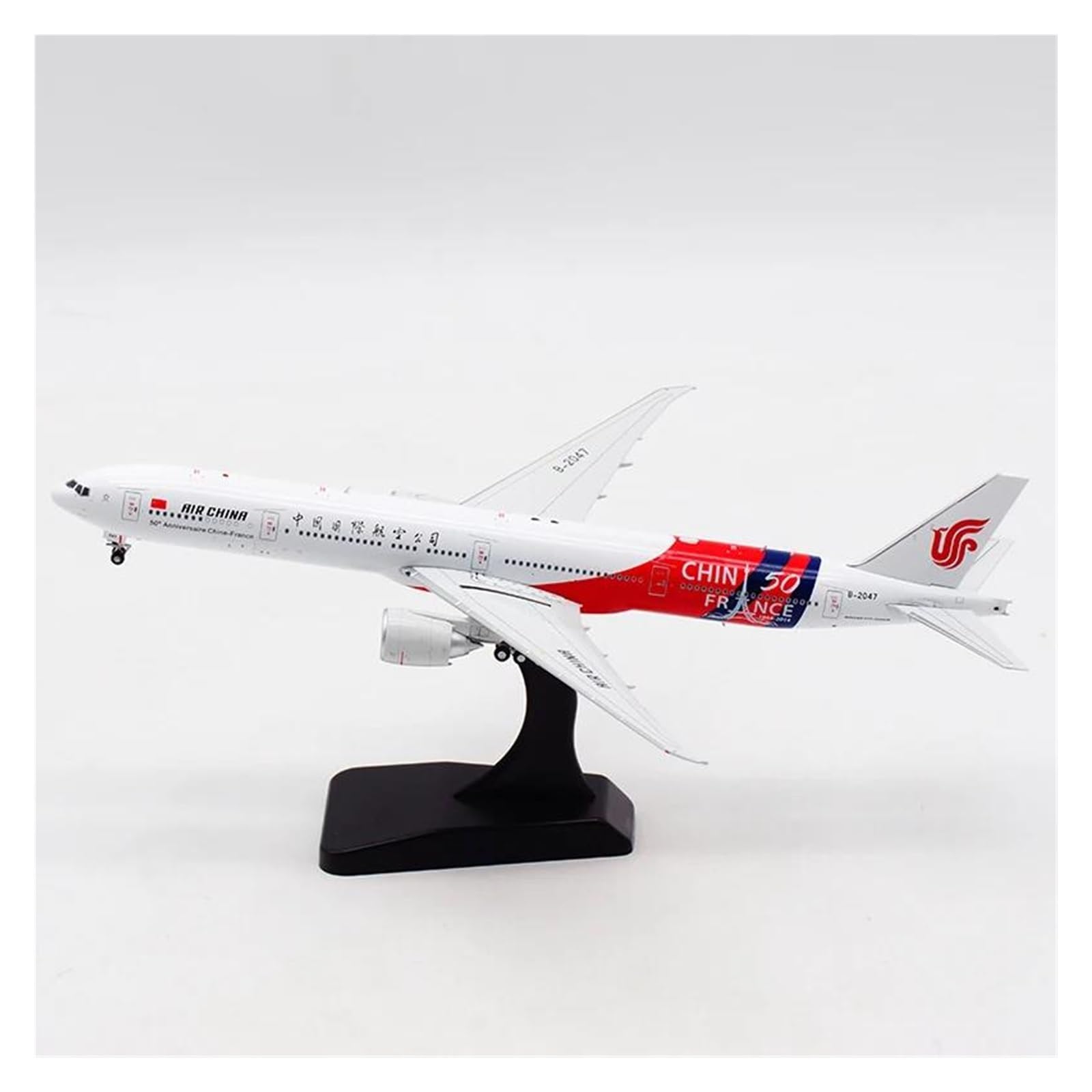Avión de aleación Air China B777-300ER B-2047, decoración elegante de escritorio para despachos